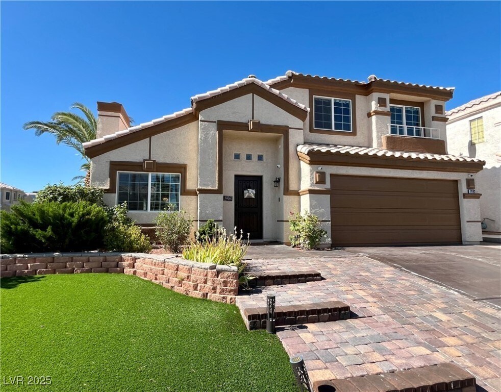 Foto principal - 7893 W Gilmore Ave