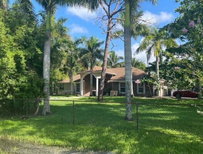 Building Photo - 9117 Mandarin Blvd