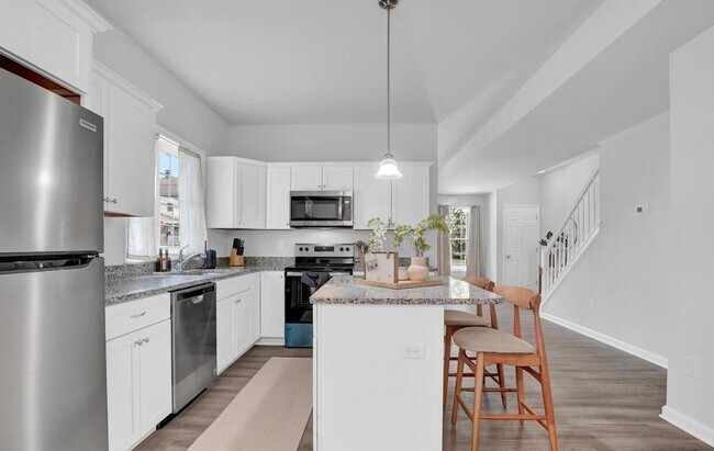 Foto del edificio - 2422 Lehman St