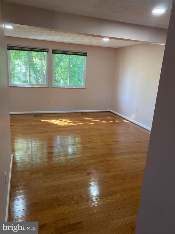 Foto del edificio - 2846 S Meade St
