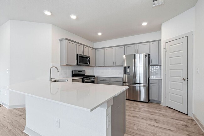 Foto del edificio - Beautiful 4 bedroom, 2 bathroom home in Pioneer Hill!!!