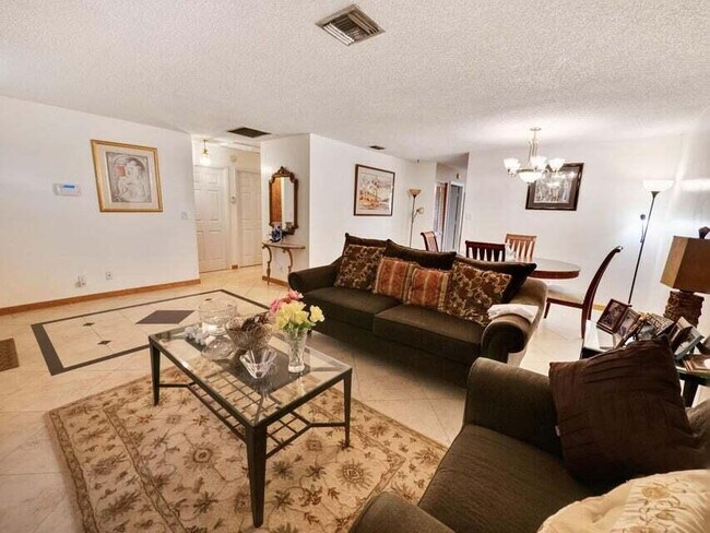 Foto del edificio - 6088 Plains Dr