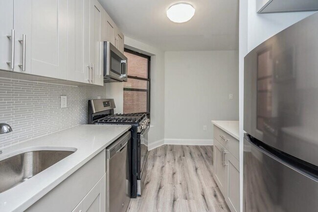 Foto del edificio - 269 Varick St