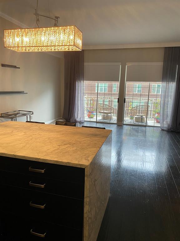 Foto principal - 3225 Turtle Creek Blvd