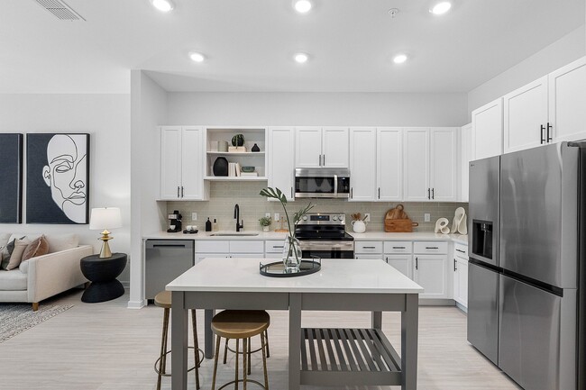 Lofts Evelyn City 115 (2) - Evelyn City Lofts