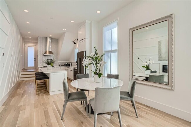 Foto del edificio - 997 Wylie St SE