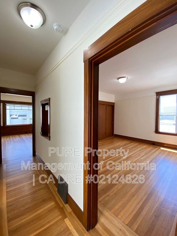 Building Photo - 3156 Gough St