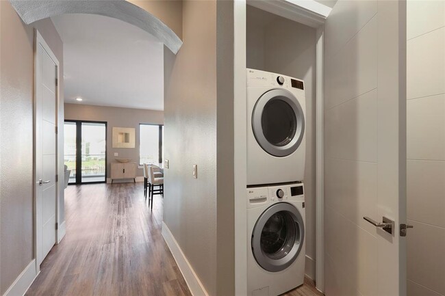 Foto del edificio - 199 Waterpoint Court
