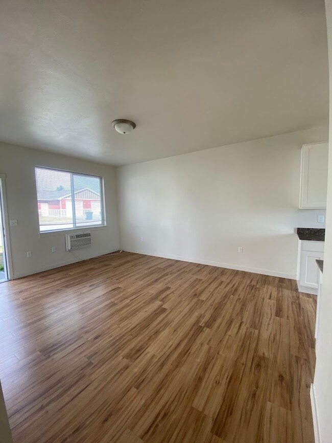 Midwest Patio Home Apartments Apartments in Idaho Falls, ID