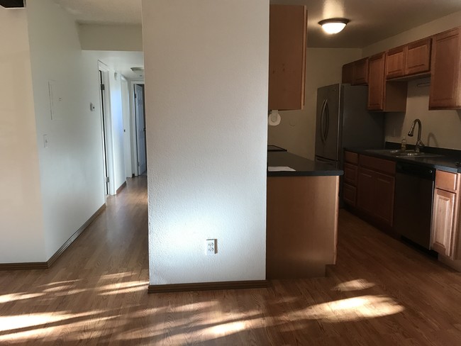 Foto del edificio - 16359 W 10th Ave