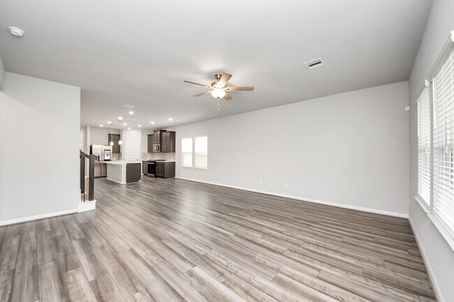 Building Photo - 7206 Melrose Ln