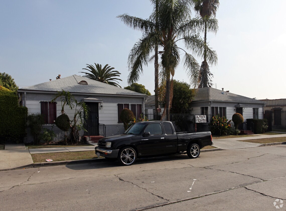Foto del edificio - 6510 S Victoria Ave