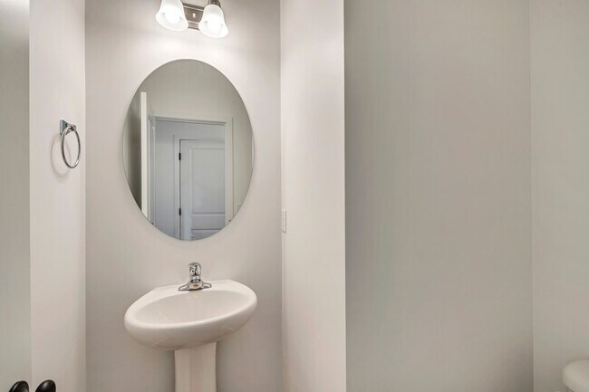 Foto del edificio - 11474 Andover Rd