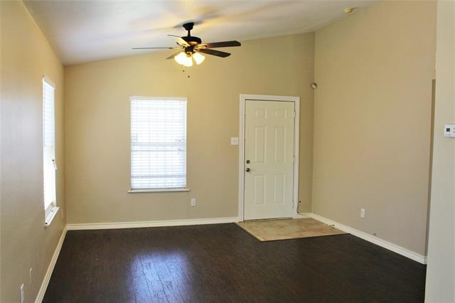 Building Photo - 3522 Pinebrook Dr
