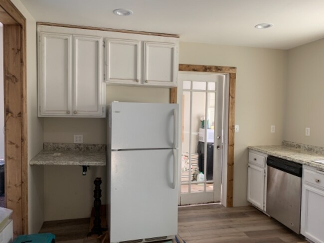 Foto del edificio - 123 Adam Ave