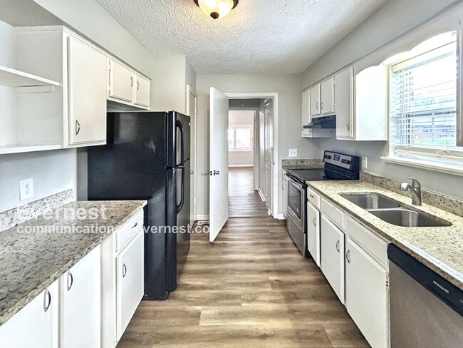 Building Photo - 4280 Valley Grove Dr