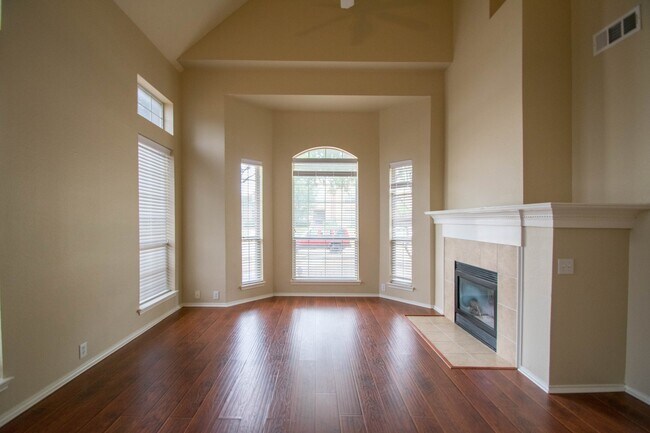 Foto del edificio - Beautiful Brick 3-2-2 in Frisco