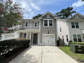 Building Photo - 4983 Hay Bale Ct