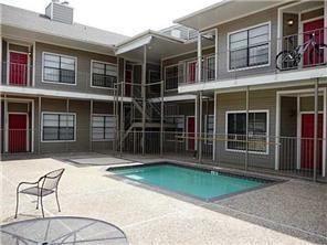 Building Photo - 915 W 23rd St