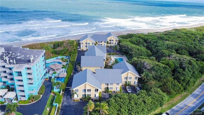 Foto del edificio - 245 NE MacArthur Blvd