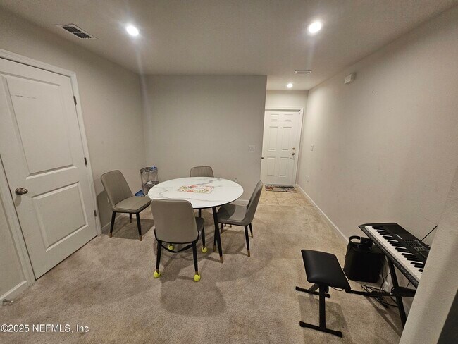 Building Photo - 2550 Sadler Trce Wy