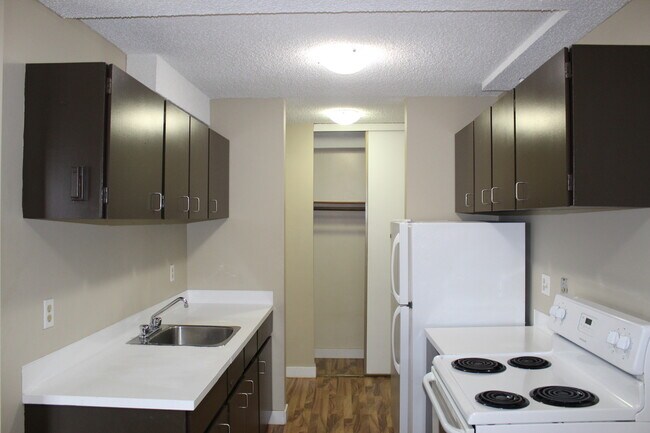 Photo du bâtiment - Jay's Place Apartments