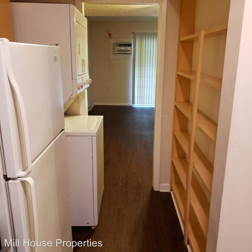 250 Pincushion Ln, Cullowhee, NC 28723 Room for Rent in Cullowhee, NC