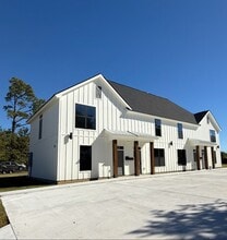 Building Photo - 221 W Sallier St