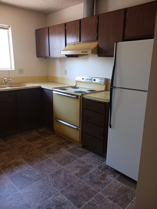 Building Photo - Cute and Clean