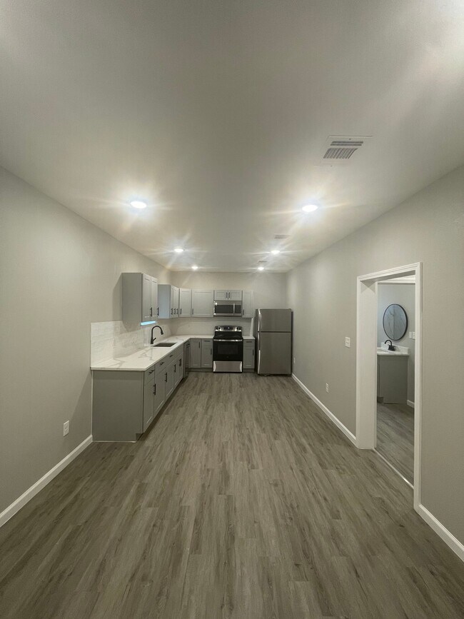 Foto del edificio - 1506 W Woodlawn Ave