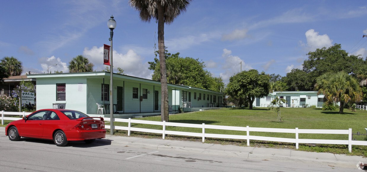 Primary Photo - Palm Gardens