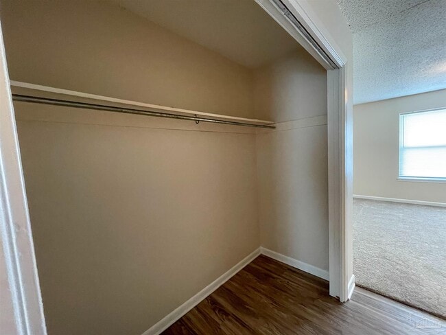 Building Photo - 3226 Santa Rosa Dr