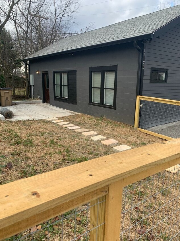 Foto principal - East Nashville Gem