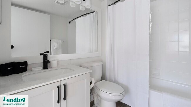 Building Photo - 1000 Marlin Lakes Cir