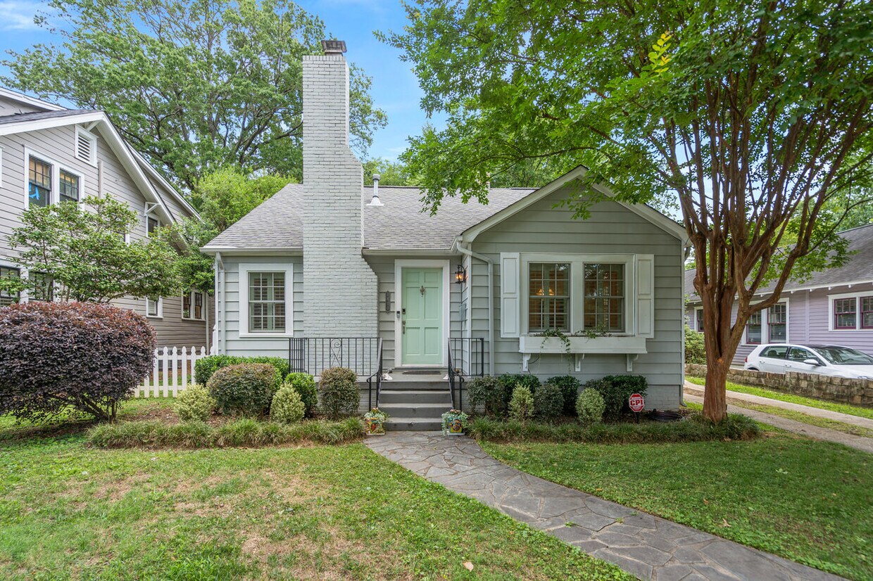 1610 Thomas Ave, Charlotte, NC 28205 House Rental in Charlotte, NC