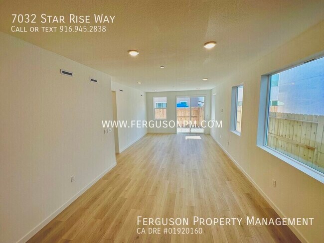 Building Photo - 7032 Star Rise Wy