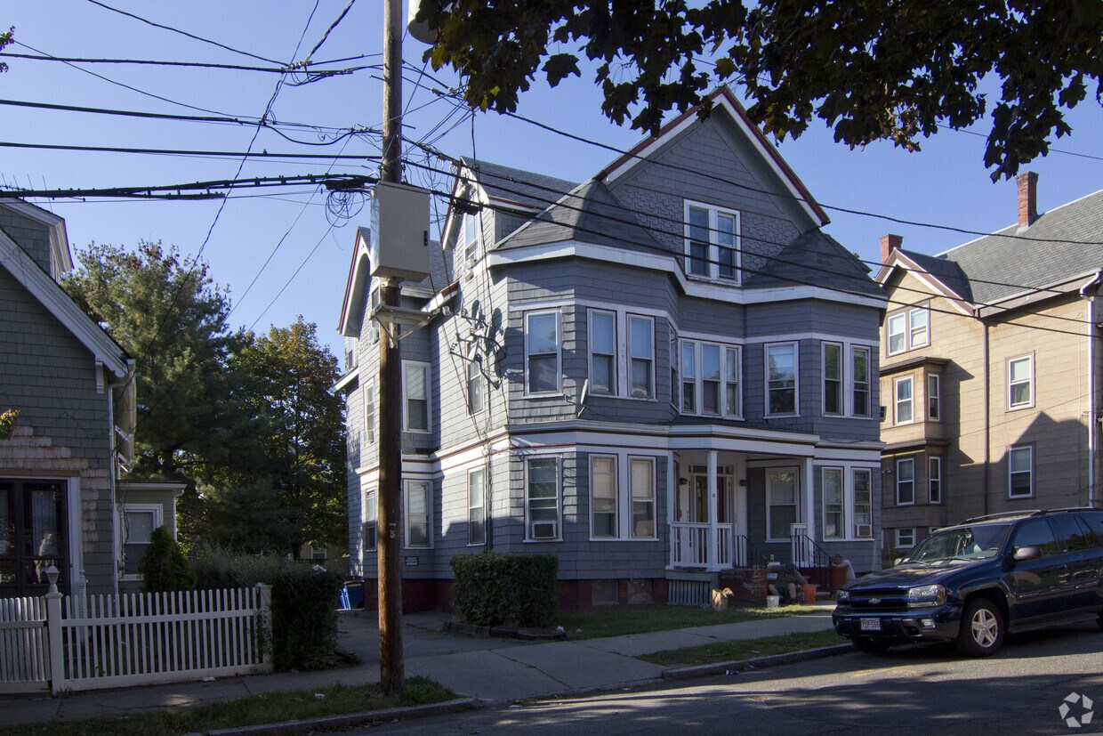 Foto principal - 18 Hamilton Ave