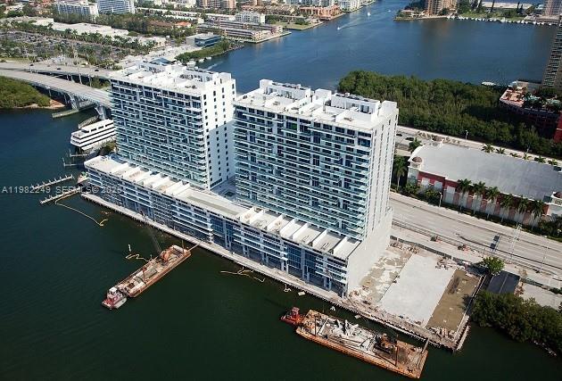 Foto del edificio - 400 Sunny Isles Blvd