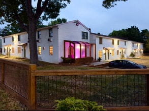 Building Photo - 500 Bragg St