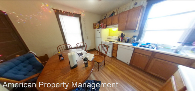 Building Photo - 6 br, 2.5 bath House - 1204 Bluemont