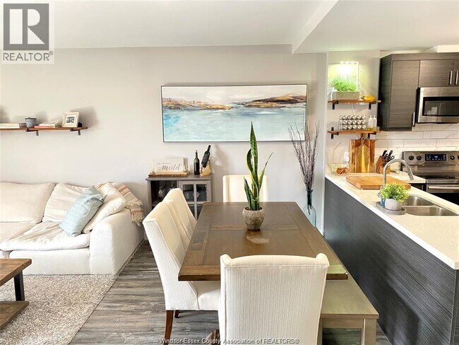 Photo du bâtiment - 1675 Banwell Rd