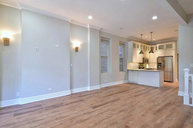 Foto del edificio - 1316 N Artesian Ave