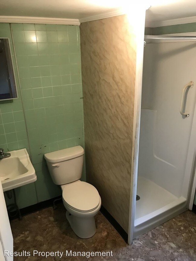 Building Photo - 2158 Upper Big Springs Rd