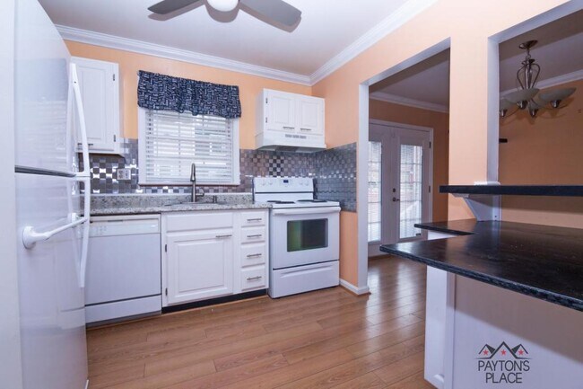 Building Photo - 953 Saint Michaels Dr