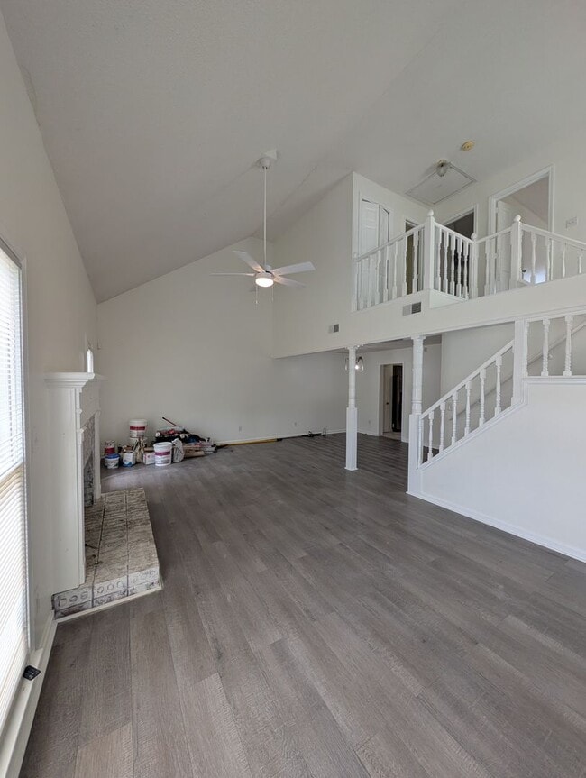 Building Photo - 4757 Cheshire Cir