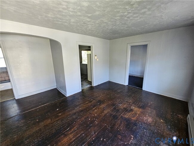 Building Photo - 3013 Krouse St