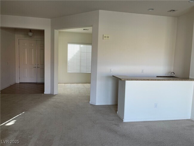 Foto del edificio - 2049 Powder Springs St