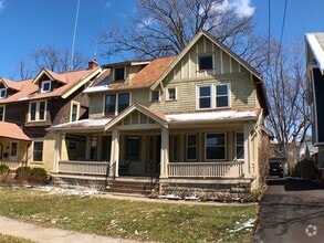 Building Photo - 1533-1535 Mars Ave