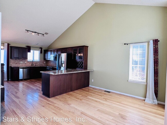 Building Photo - 3 br, 2 bath House - 19839 E. Caspian Circle
