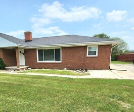 Building Photo - 10143 Carpenter Rd